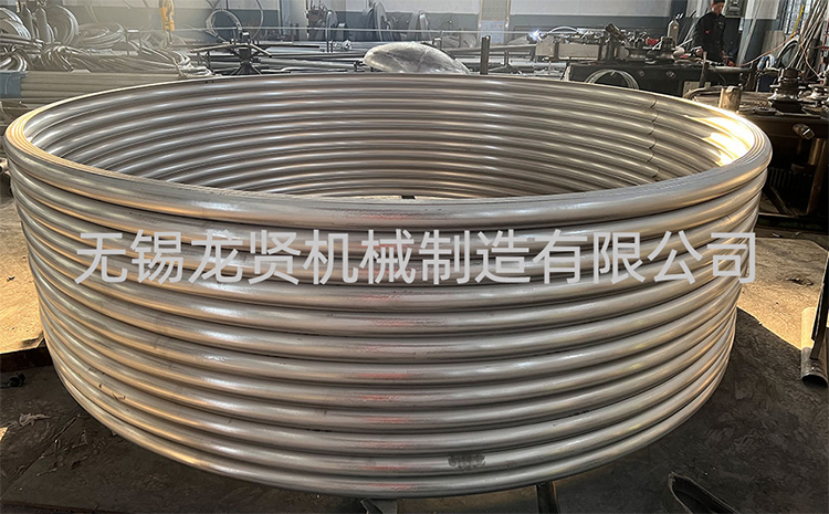 封頭半圓管操作維護(hù)的便捷性是在哪里表現(xiàn)出來的？